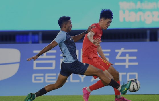 中国男足亚运队开门红，5-1大胜印度队